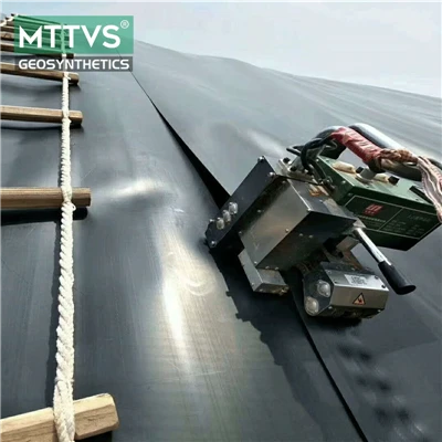 Yuav ua li cas tsim geomembrane